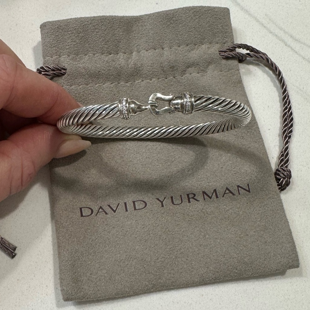 David Yurman Buckle Classic Cable Bracelet Sterling Silver with Diamonds, 5mm, M